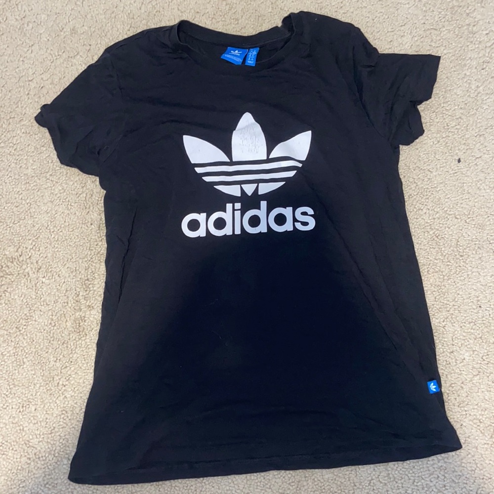 Adidas T-shirt